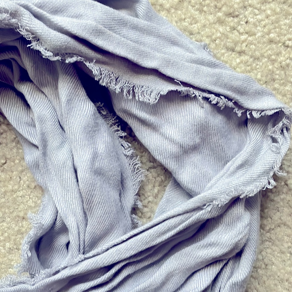 Gray Circle Scarf